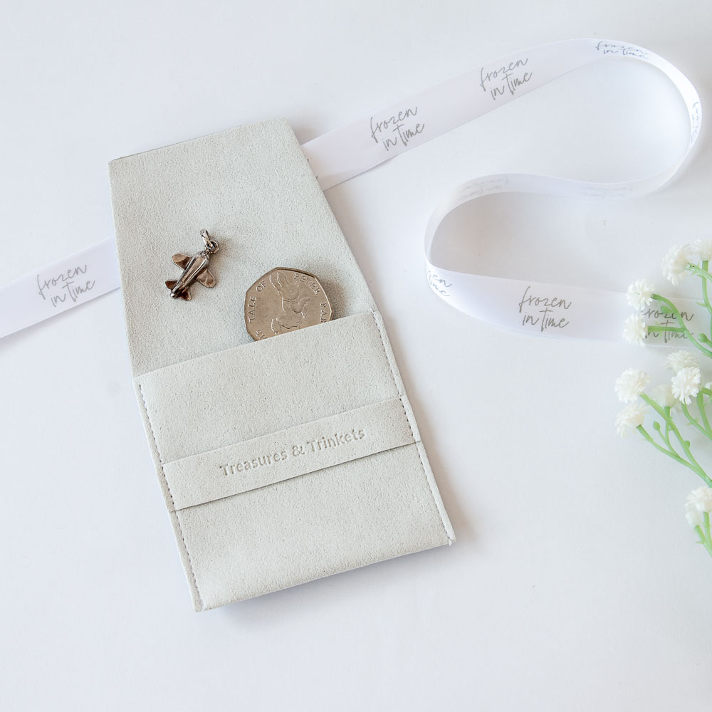 Product photography of keepsake pouch